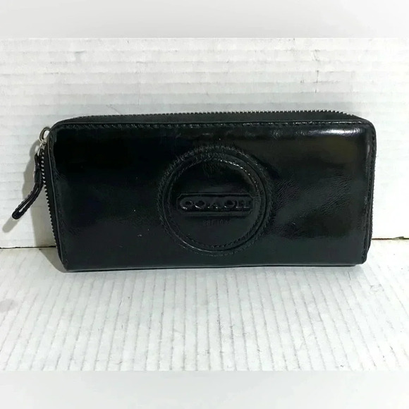 Coach black patent leather wallet - Picture 1 of 8